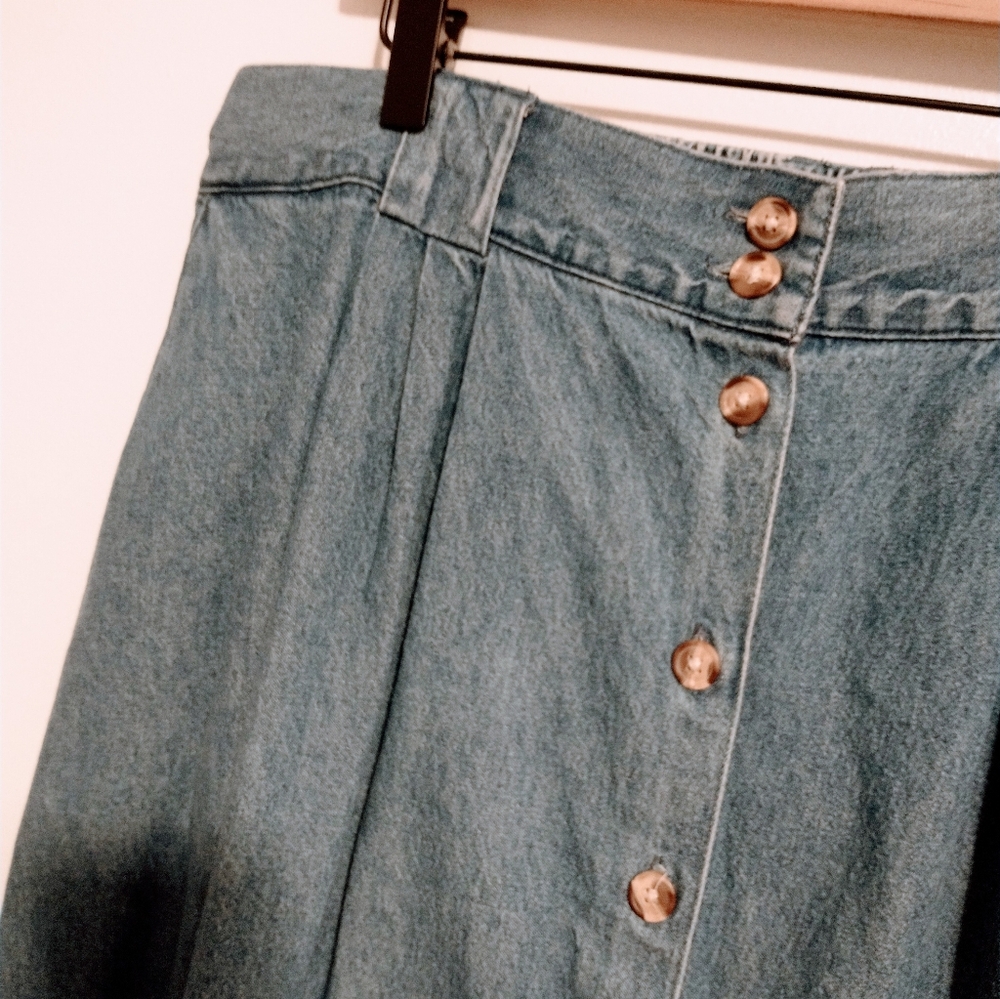 Vintage Cabin Creek midi length denim skirt with full button up front size 18W - Picture 6 of 6